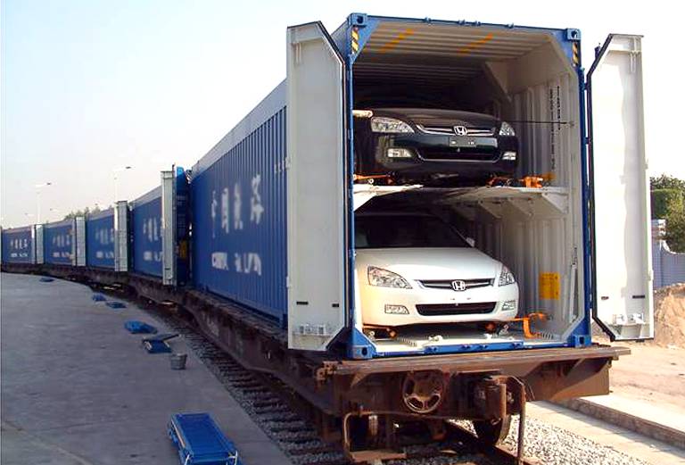 Железнодорожные перевозки автомобиля сеткой из Волгограда в Мурманск